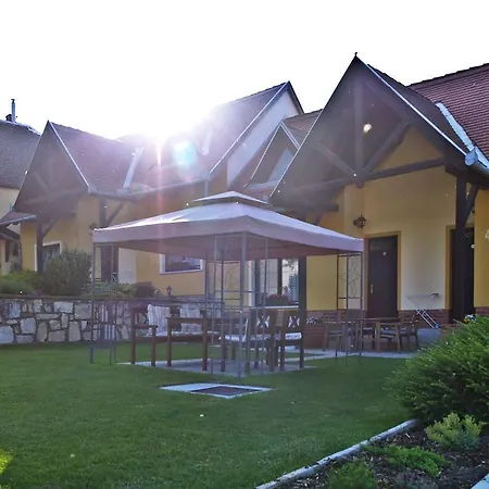 Bed & Breakfast Huber Panzio Fertőrákos